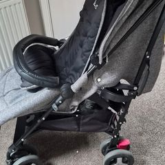 silvercross reflex stroller , perfect condition no spills or stains. From birth to 3+ years