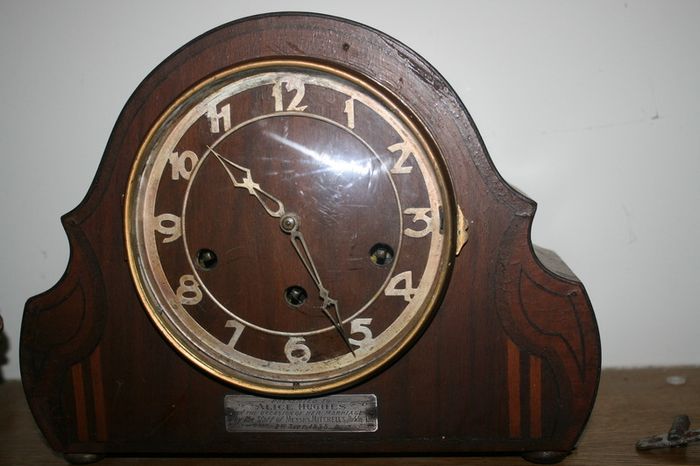Gua Clock 1938