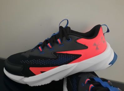 Brand New Under Armour Shoes Size 6 UK