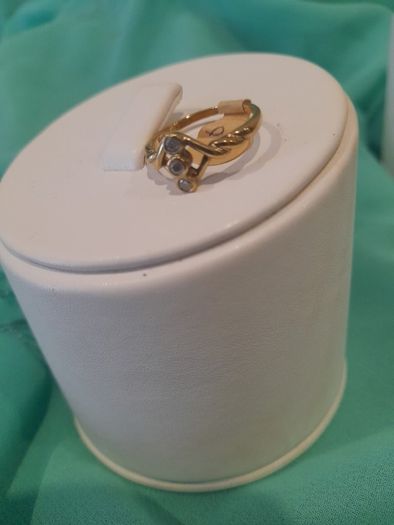 9 ct Ring