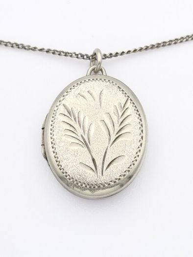 Vintage 925 Sterlinh Silver Photo Locket Necklace, Birmingham 1976