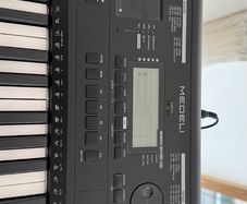 Keyboard piano