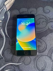 iPhone 8