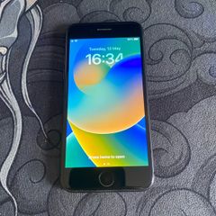 iPhone 8