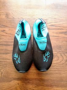 Hot Tuna aqua shoes size UK 3 - kids water beach swim shoes