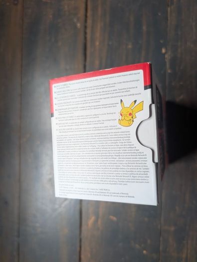 Nintendo 2DS XL - Pokemon Pokeball/Pikachu Edition Console