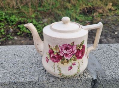 tea pot very old Victorian in perfect condition