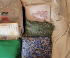 Free airlplane travel sets from Turkish airlines