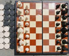 Vintage Chess Set 9,5"