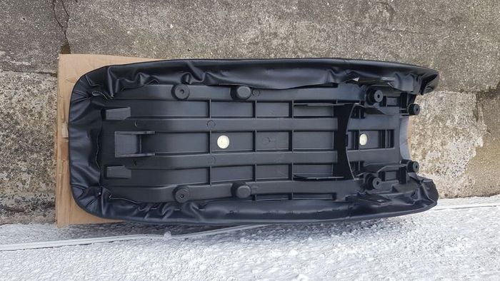 Yamaha ybr125 ybr 125 motorcycle motorbike seat