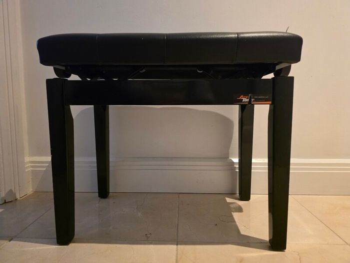 piano stool