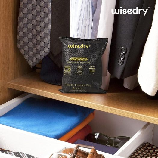 Silica Gel Packets Car Dehumidifier Bag Reusable, 1kg [2 x 500 Gram] Microwave Fast Reactivated Desiccant Sachets Eliminates Foggy Damp Windscreen, Moisture Absorber for Car, Caravan, Van