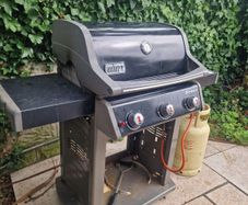 Weber Spirit - 3 Burner gas bbq