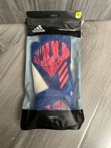 New Adidas Predator Goalkeeper Gloves