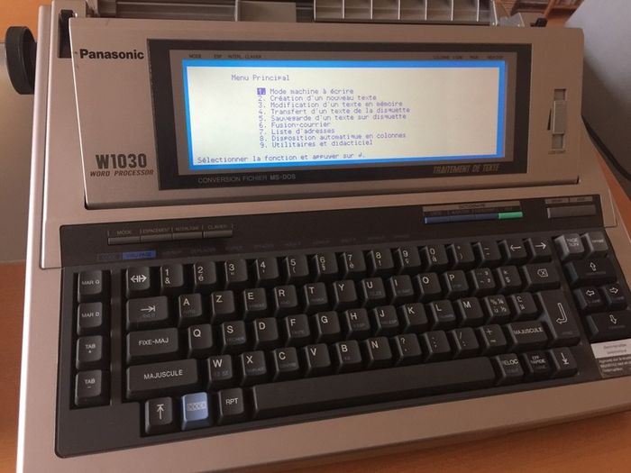 Panasonic FRENCH word processor
