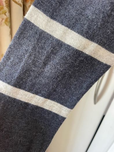 jumper  Bnwt size 12 stripe scoop neck hollister inspired