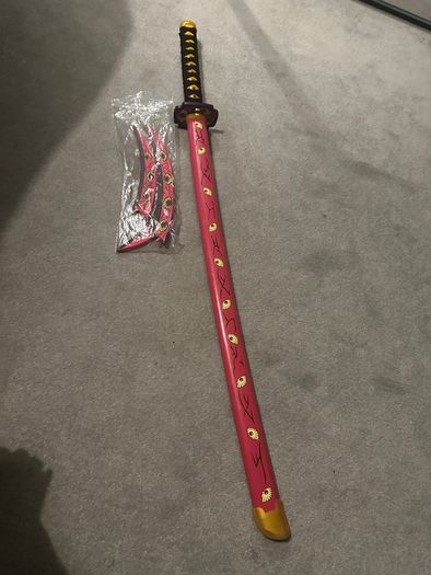 Anime books, katana, kimono