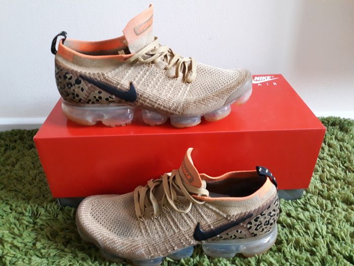 Nike Air VaporMax 2 Cheetah Flyknit Safari Pack Leopard UK-9/EUR-44 AV7973-700 Club Gold/Black-Golden Beige-2018