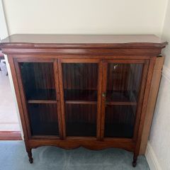 Vintage sideboard/bookcase