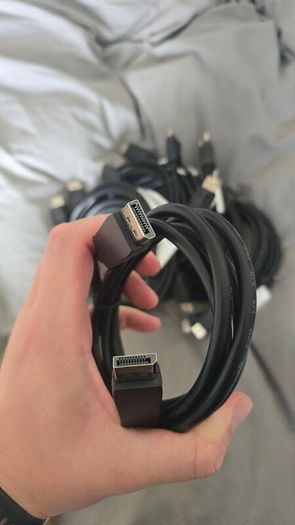 Displayport to displayport cables 180cm