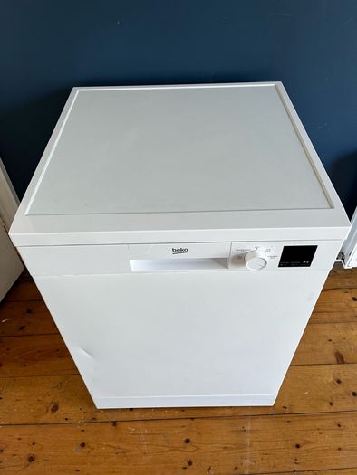 Beko Dishwasher
