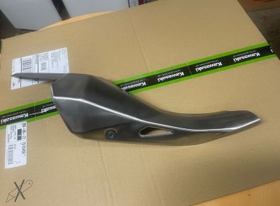 Kawasaki Z400 muffler shield