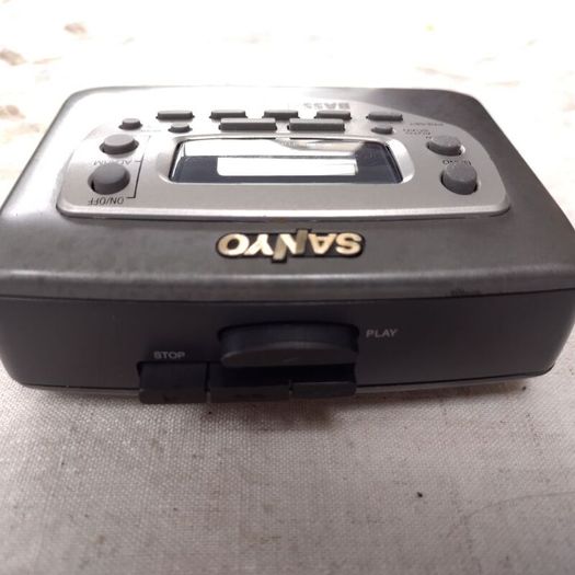 Sanyo Radio/Cassette Walkman - Reconditioned