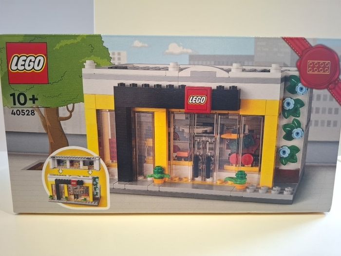 Lego store 40528