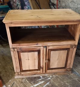 Tv / console stand wood