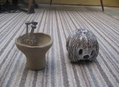 Incense Burner/Hedgehog Pot Pourri Holder