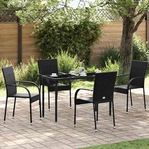 4 Stackable Outdoor Chairs