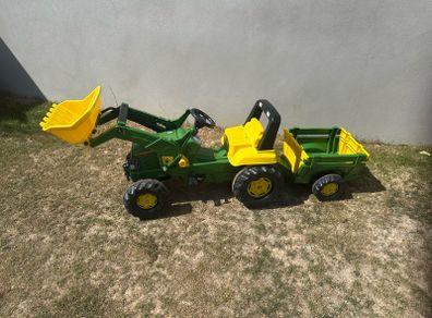 Ride on tractor
