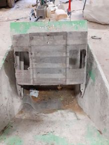 massey 135 bonnet