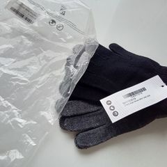NEW Boohoo gloves  2 pairs one size