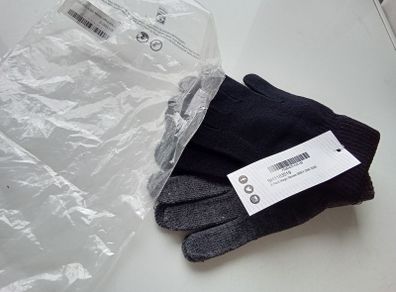 NEW Boohoo gloves  2 pairs one size