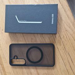 Samsung S25 Silver 128gb + Mag safe case