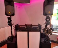 Full DJ Set Up