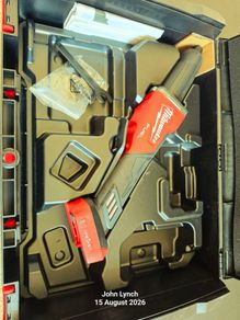 Milwaukee M18   Die grinder                                                                                                      Milwaukee m18 fuel grinder