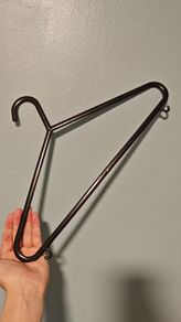 close hanger
