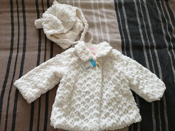 Cream Fur Coat with matching Hat