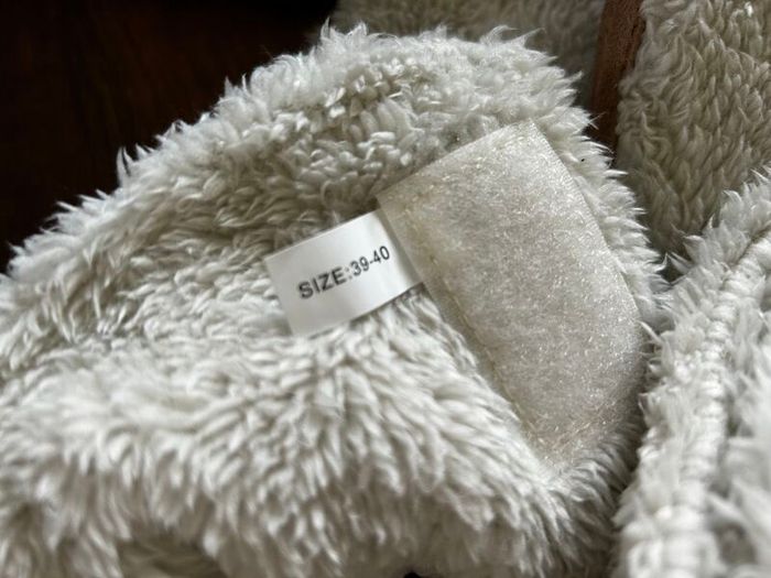 Ayacucho tent slippers