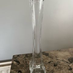 glass bud vase