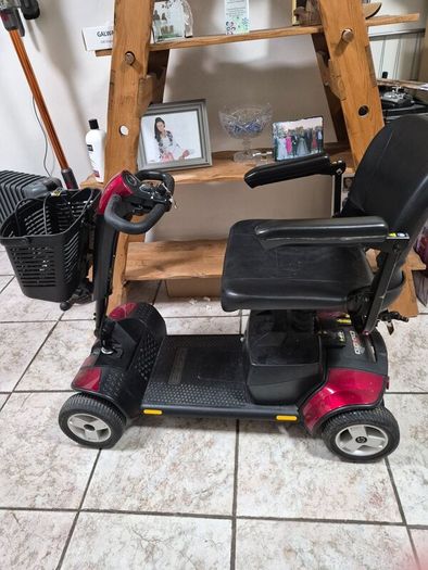 Mobility scooter