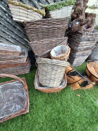 Wicker Flower pots