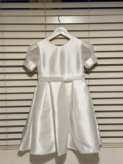 Caroline dress white small with organza sleeve