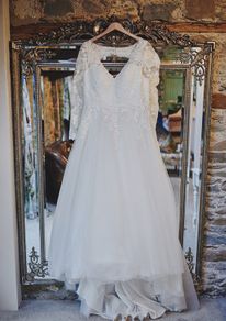 Wedding dress size 18, A-line, Sleeves, Corset + Veil