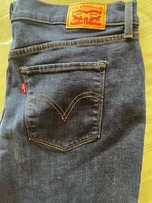 Levi's Women's Classic Straight Jeans