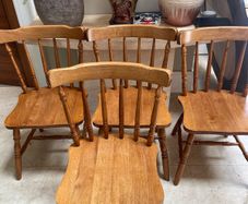 4 x Beautiful Sturdy Wooden Kitchen Dining Chairs - Can Deliver