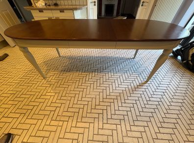 Solid Wood Extendable Dining Table