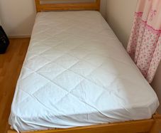 Single bed